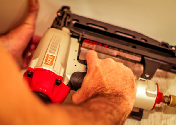 NF565A-16-4.jpg nf565a-16-4-scaled - NF565A/16 Max 16ga Straight Finish Nailer