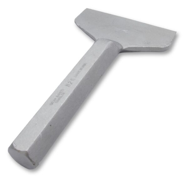 5bdf5865cb75093418c1fd28.jpg 604B26 Marshalltown 7inx4in Brick Chisel w/ 7/8in Stock No Guard product image