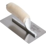 MXS754 Marshalltown 7 1/2 X 4 Wall Form Trowel-Wood Handle product image