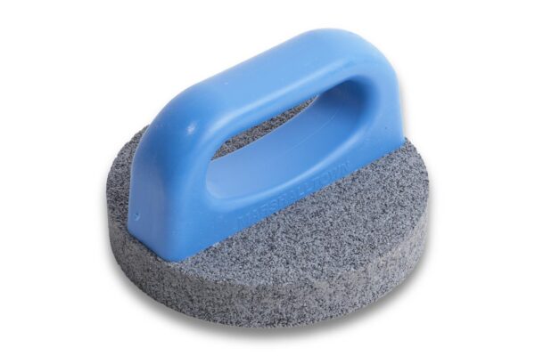 5bdf88d1cb75080ce4f46095.jpg 16533 Marshalltown 6in Round Rub Brick w/Handle 20 Grit product image