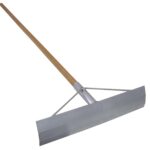 red700561  Marshalltown Econo-crete Alu w/60in hdlbr product image