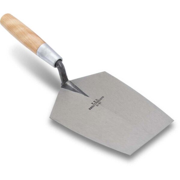 Mars 19 7.5L Bucket Trowel- Left Hand (5) 19 7.5L Marshalltown 7 1/2in Bucket Trowel-Left Hand product image
