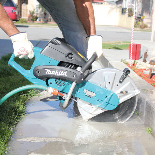bdeaaec1-c642-41b6-a7cb-f92cd5696fff_ek7301_a_1000px Makita EK7301 14in Power Cutter Saw 73cc 5.1hp product image