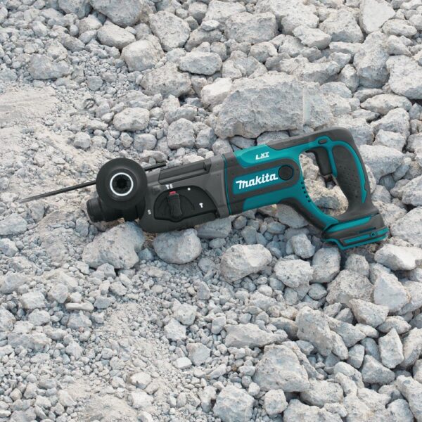 XRH04Z 18V LXT Lithium‑Ion Cordless 7/8" Rotary Hammer, accepts SDS‑PLUS bits, Tool Only product image