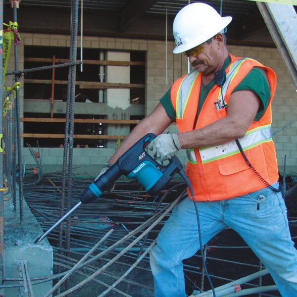 HM0871C 12 lb. SDS‑MAX AVT Demolition Hammer product image