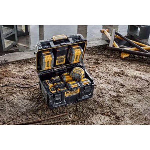 Dewalt DWST08050 Toughsystem 2.0 20V Dual Port Charger product image