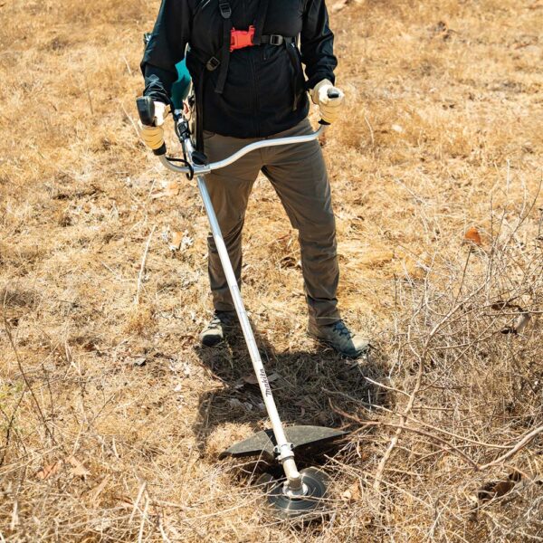 806e99ca-05ef-4c4c-a0de-e4e712ff4879_gru05pm_a_1500px GRU05PM 80V max (40V max X2) XGT Brushless Cordless Brush Cutter Kit (4.0Ah) product image