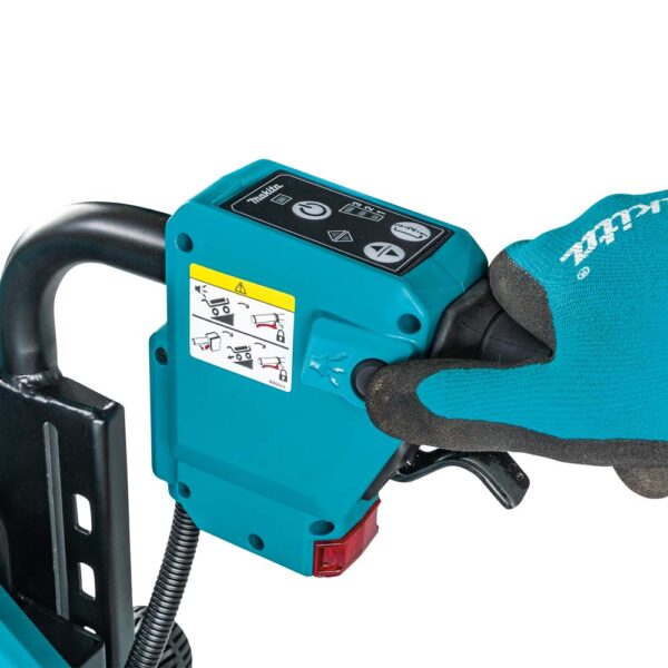 a9c75c1c-37b8-427e-9a14-6a8279fbaaf6_xuc06z_f_1500px XUC06Z 36V (18V X2) LXT Brushless Material Handling, Flat Bucket product image