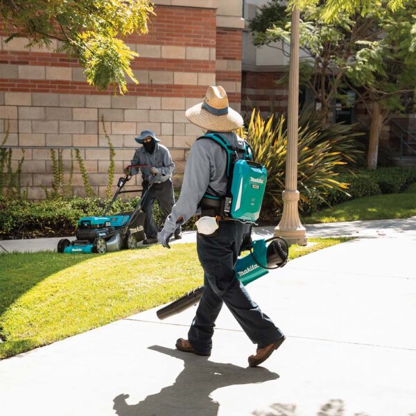 d681e40f-7b5f-4966-856e-30e49ae62c65_pdc1200a01_a_1500px PDC1200A01 40V max ConnectX 1,200Wh Portable Backpack Power Supply product image