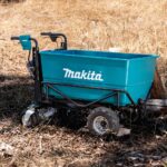 XUC06Z 36V (18V X2) LXT Brushless Material Handling, Flat Bucket product image