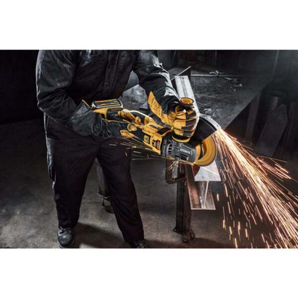 DeWalt-DCG460X2_14 Dewalt DCG460X2 60V Max 7"-9" Large Angle Grinder Kit product image