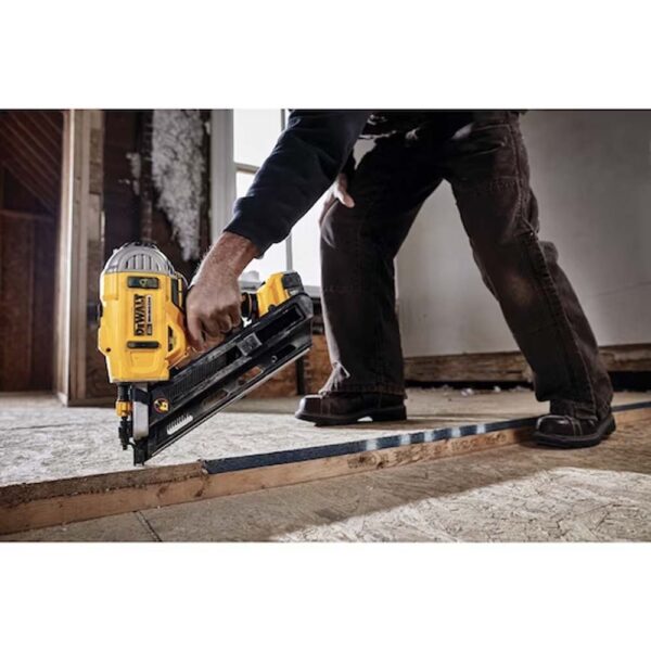 DCN692M1_A1 Dewalt DCN692M1 20V MAX XR Dual Speed Framing Nailer product image