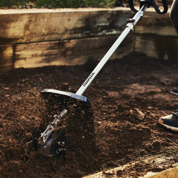 Makita KR401MP Action Shot 3 KR401MP Cultivator Couple Shaft Attachment product image