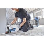 Bosch CSG15 5 in. Concrete Surfacing Grinder, 12.5 Amp, 9,300 RPM, 5/8-11 Spindle, with Dust-Collection Shroud product image