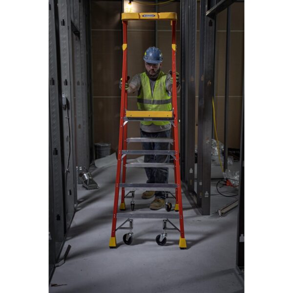Werner PD6204-4C Fiberglass Podium Ladder with Casters, 4 ft, Type IA, 300 lb, 10 ft Reach product image