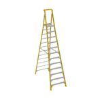 Werner PD7312 18ft Reach Fiberglass Podium Ladder, 12 ft, Type IAA 375 lb product image