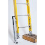 Werner D7120-2 20ft Type IAA Fiberglass D-Rung Extension Ladder, 375 lb Duty Rating product image