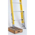 Werner D7120-2 20ft Type IAA Fiberglass D-Rung Extension Ladder, 375 lb Duty Rating product image