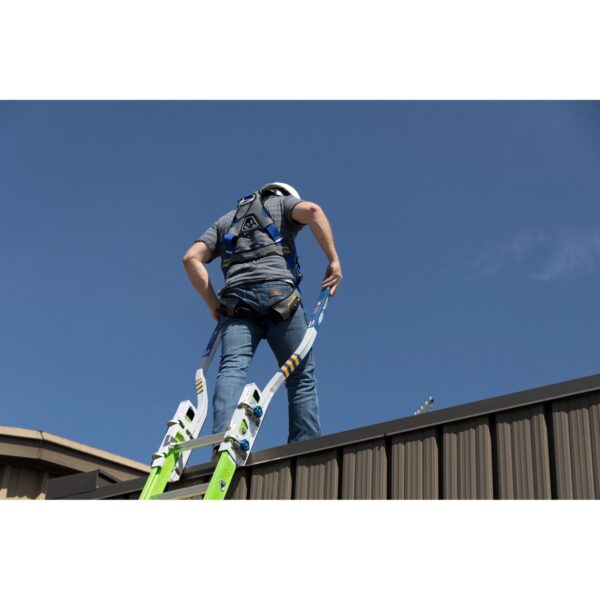 Werner B7124-2 24ft AERO Type IAA Fiberglass Box Rail/Tri-Rung Extension Ladder, Safety Green product image