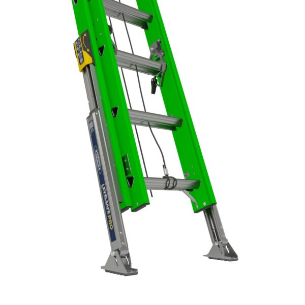 Werner B7124-2L 24ft AERO Type IAA Fiberglass Box Rail/Tri-Rung Extension Ladder with LevelSafe Pro Leveler, Safety Green product image
