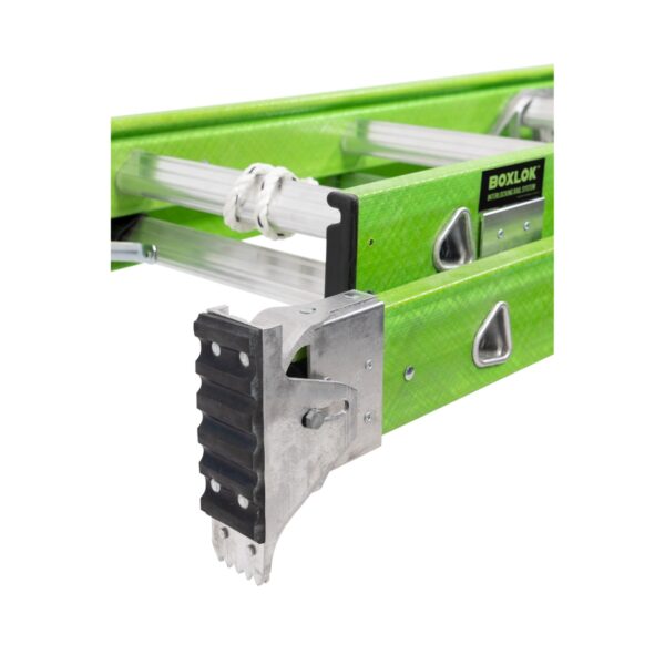 Werner B7124-2X9085 24ft AERO Type IAA Fiberglass Box Rail/Tri-Rung Extension Ladder with Cable Hook & V-Rung, Safety-Green product image