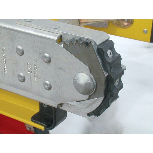 Werner D7124-2 24ft Type IAA Fiberglass D-Rung Extension Ladder, 375 lb Duty Rating product image