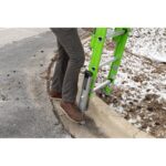 Werner B7128-2X9295 28ft AERO Type IAA Fiberglass Box Rail/Tri-Rung Extension Ladder with Leveler and Bracket Support Kit, Safety Green product image