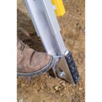 Werner D7128-2LV 28ft Type IAA Fiberglass D-Rung Leveling Extension Ladder, 375 lb Duty Rating product image