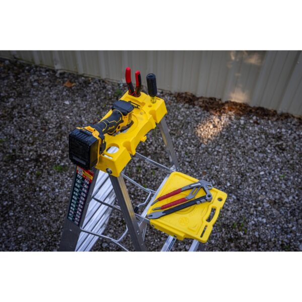 Werner 376 6ft Type IA Aluminum Step Ladder, Single-Sided, 300 lb Duty Rating product image