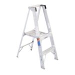Werner P372 Aluminum Platform Ladder, 2 ft, Type IA, 8 ft Reach Height, 300 lb Duty Rating product image
