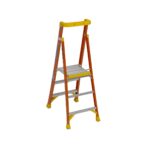 Werner PD6203 9ft Reach Fiberglass Podium Ladder, 3ft Platform, Type IA 300 lb product image