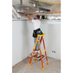 Werner PD6203 9ft Reach Fiberglass Podium Ladder, 3ft Platform, Type IA 300 lb product image