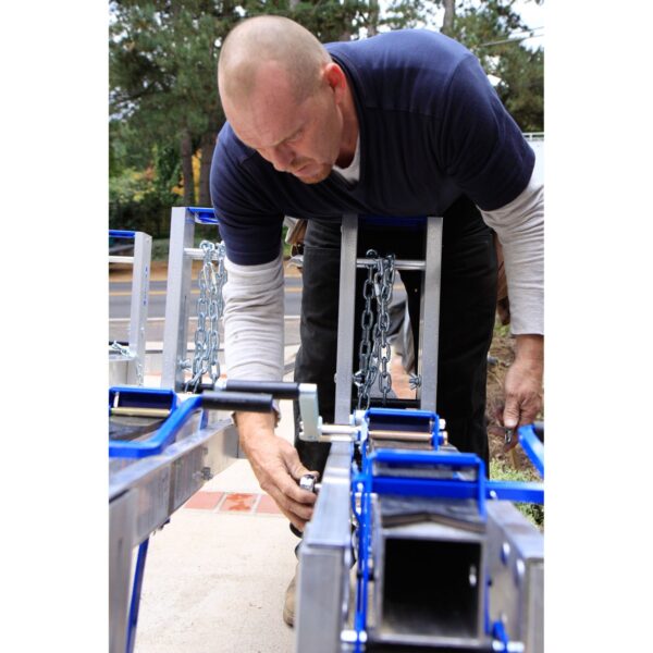 Werner PJ-100 Aluminum Pump Jack, 27.8 in L x 22.8 in W x 9.6 in H, 35 lb product image