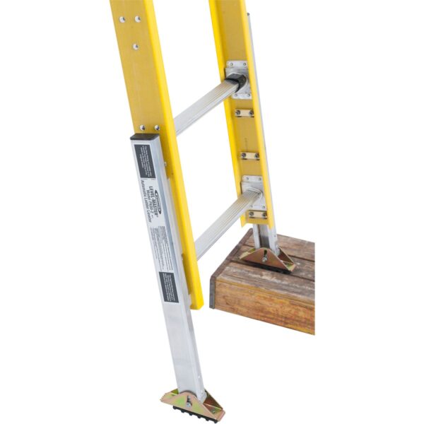 Werner PK80-2 Level-Master Automatic Ladder Leveler, Aluminum, 32.52 in Length product image